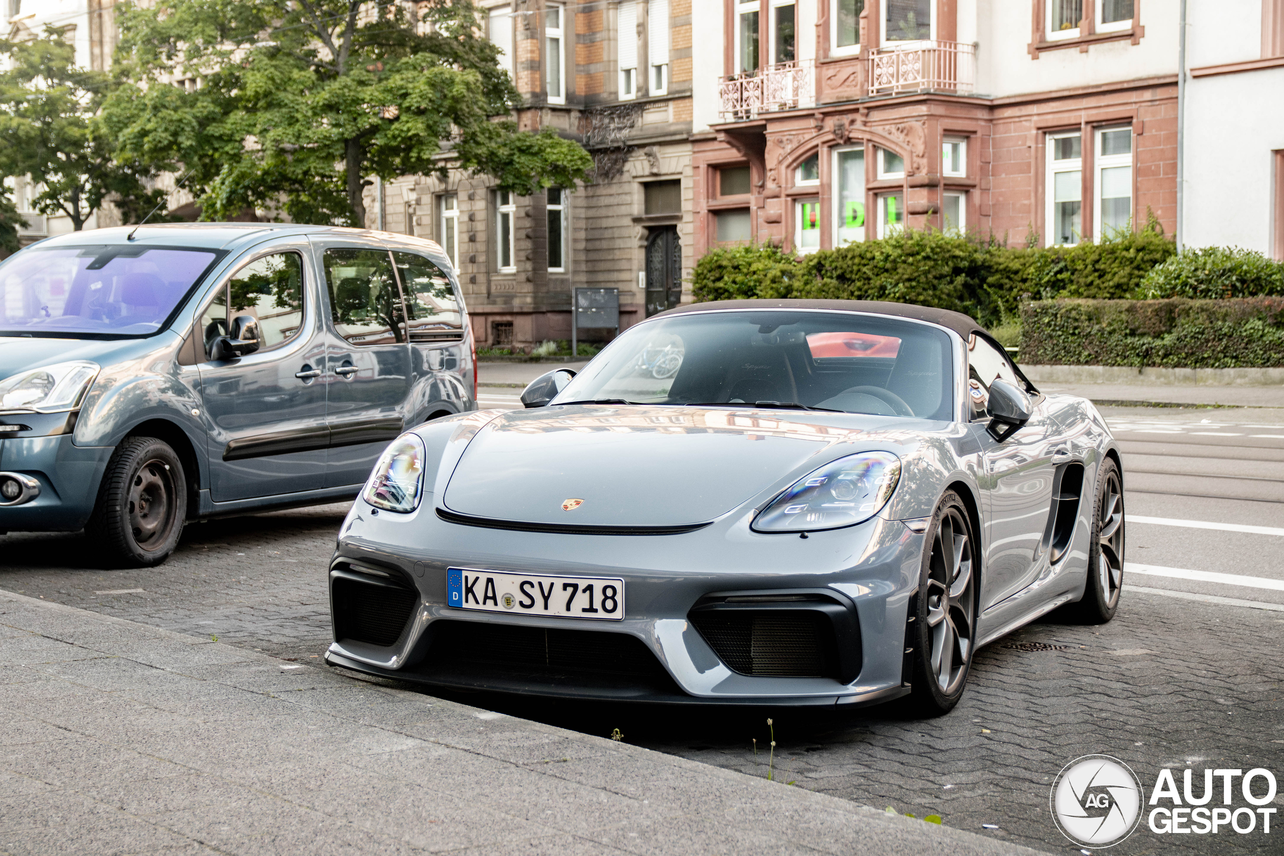 Porsche 718 Spyder