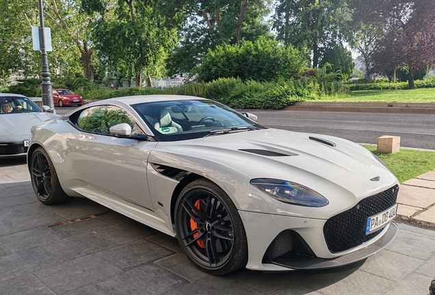 Aston Martin DBS Superleggera