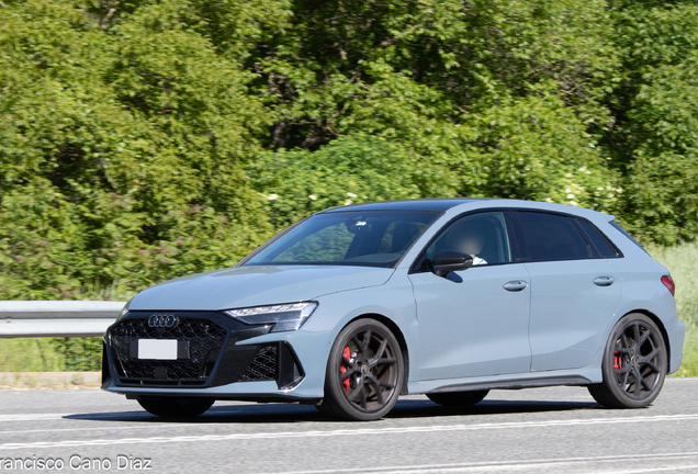 Audi RS3 Sportback 8Y 2025