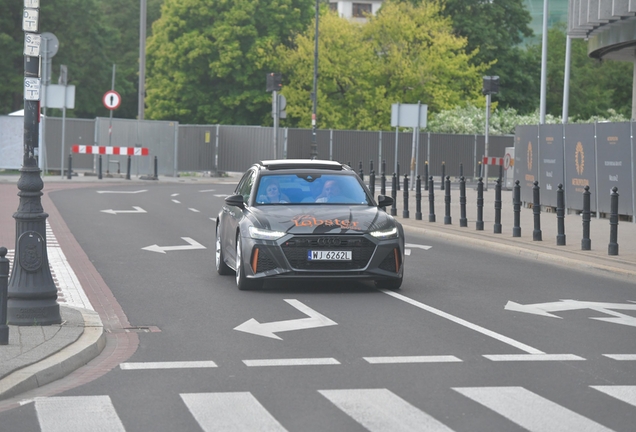 Audi RS6 Avant C8