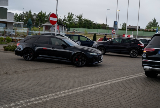 Audi RS6 Avant C8