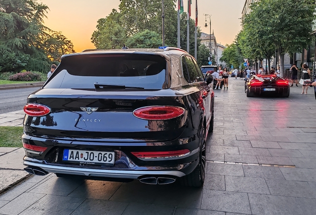 Bentley Bentayga Azure EWB First Edition