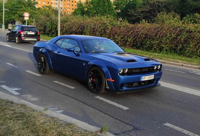 Dodge Challenger SRT Hellcat Widebody