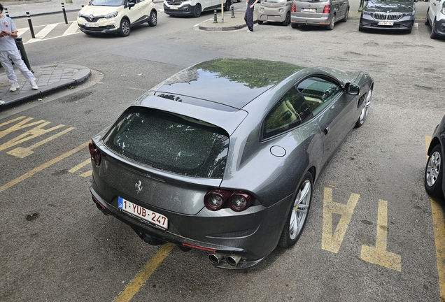 Ferrari GTC4Lusso