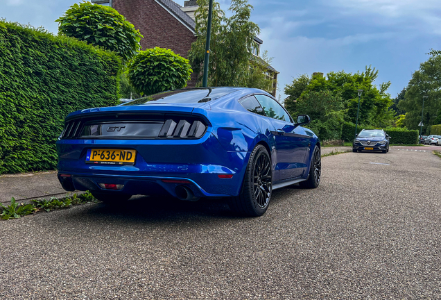 Ford Mustang GT 2015