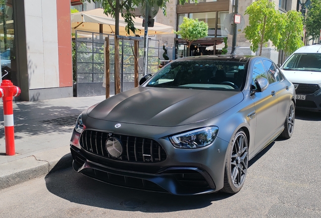 Mercedes-AMG E 63 S W213 2021