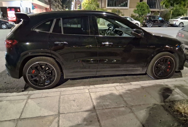 Mercedes-AMG GLA 45 S 4MATIC+ H247