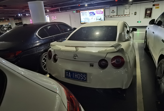 Nissan GT-R 2014