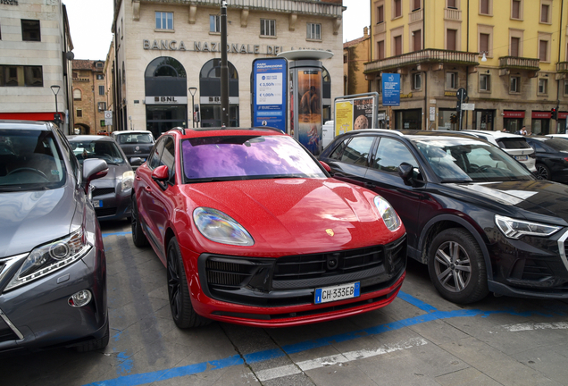 Porsche 95B Macan GTS MkIII