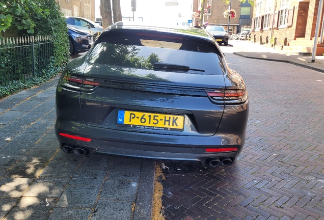 Porsche 971 Panamera GTS Sport Turismo