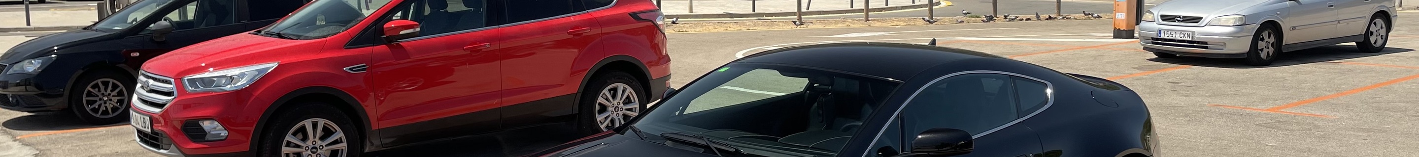 Aston Martin V8 Vantage