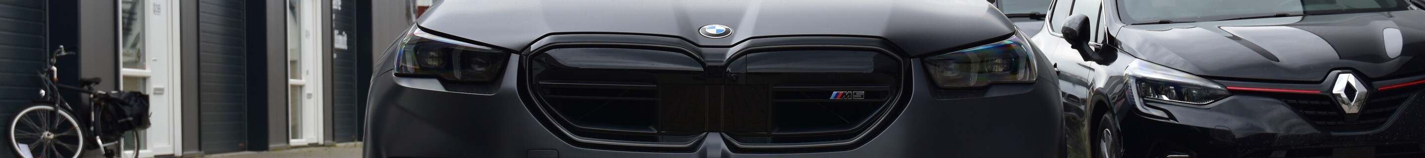 BMW M5 G90
