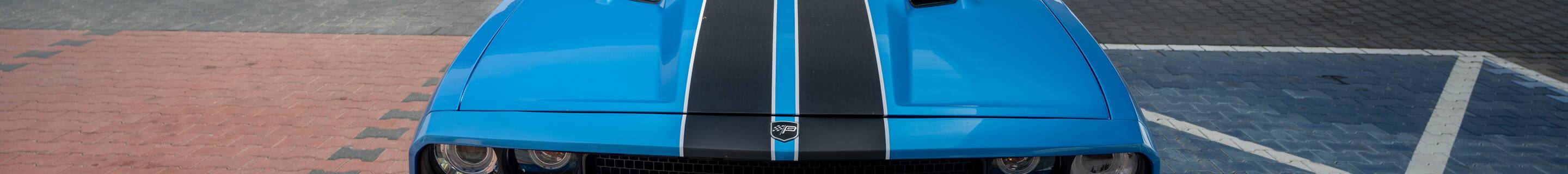 Dodge Challenger SRT-8