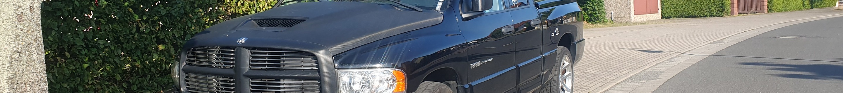 Dodge RAM SRT-10 Quad-Cab