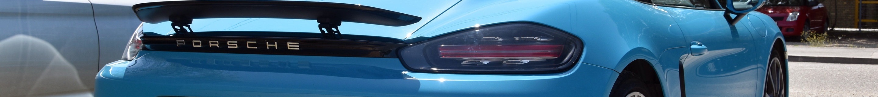 Porsche 718 Cayman S