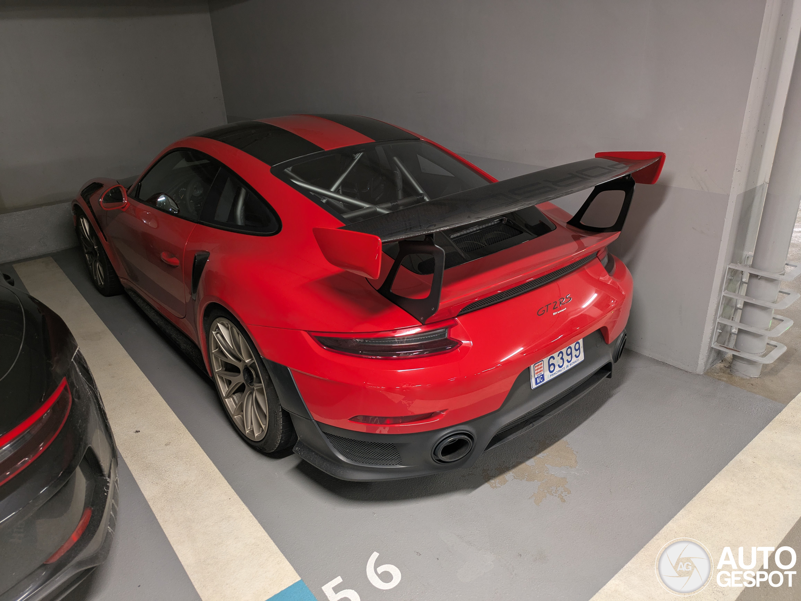Porsche 991 GT2 RS Weissach Package
