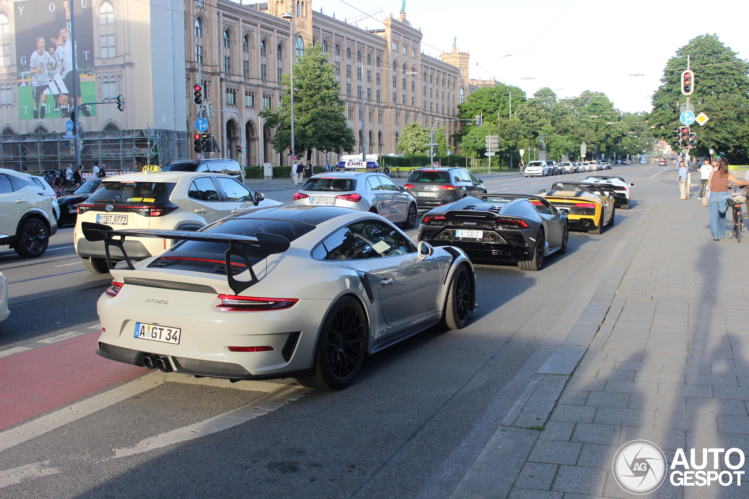 Porsche 991 GT3 RS MkII Weissach Package