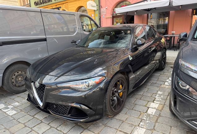 Alfa Romeo Giulia Quadrifoglio