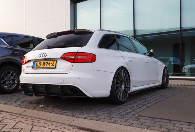 Audi RS4 Avant B8