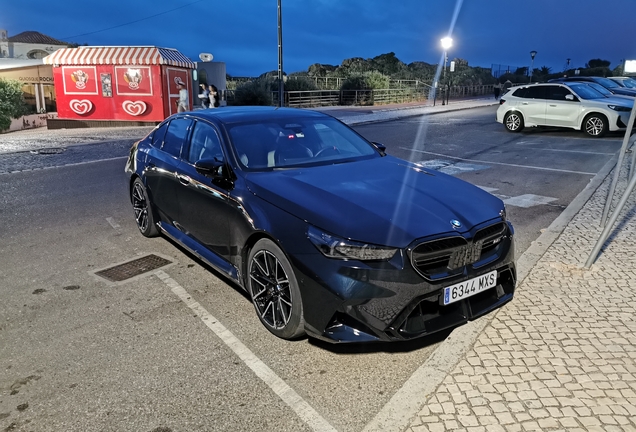 BMW M5 G90