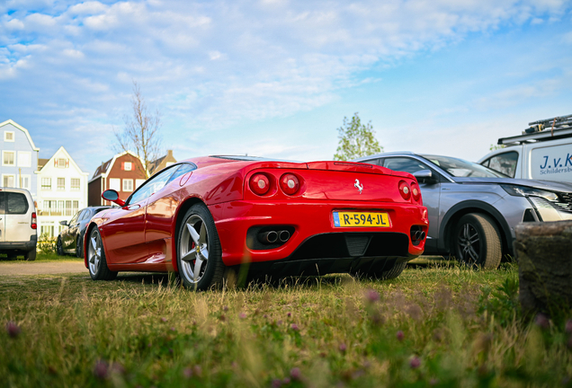 Ferrari 360 Modena