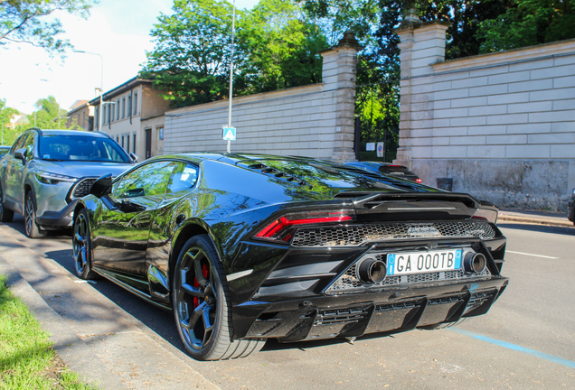 Lamborghini Huracán LP640-4 EVO