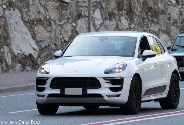 Porsche 95B Macan GTS