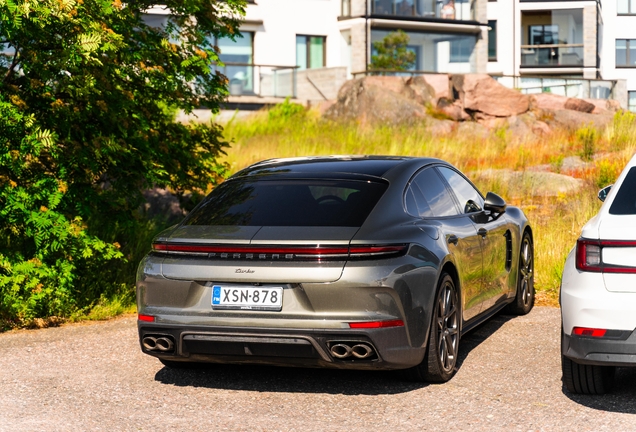 Porsche 972 Panamera Turbo E-Hybrid
