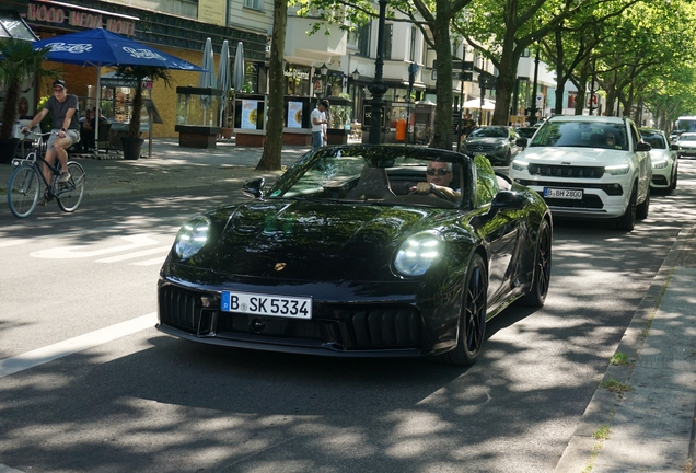 Porsche 992 Carrera 4 GTS Cabriolet MkII