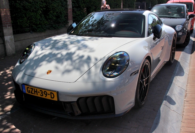 Porsche 992 Carrera GTS MkII