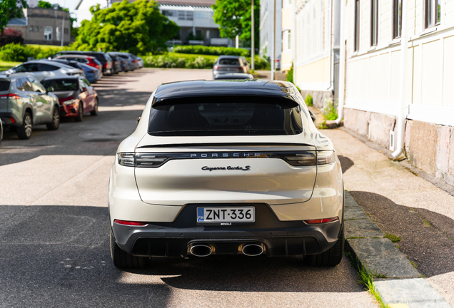 Porsche Cayenne Coupé Turbo S E-Hybrid