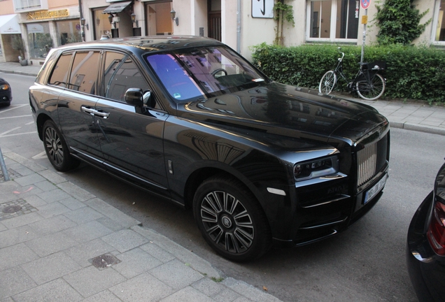 Rolls-Royce Cullinan Black Badge