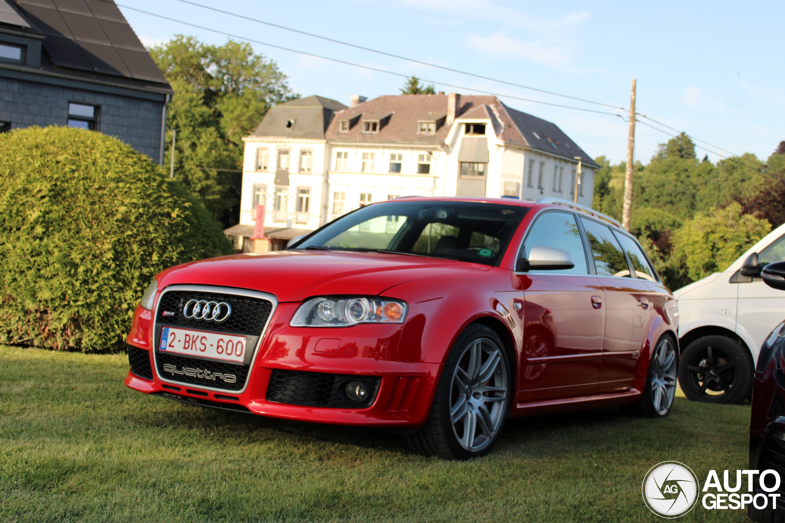 Audi RS4 Avant B7