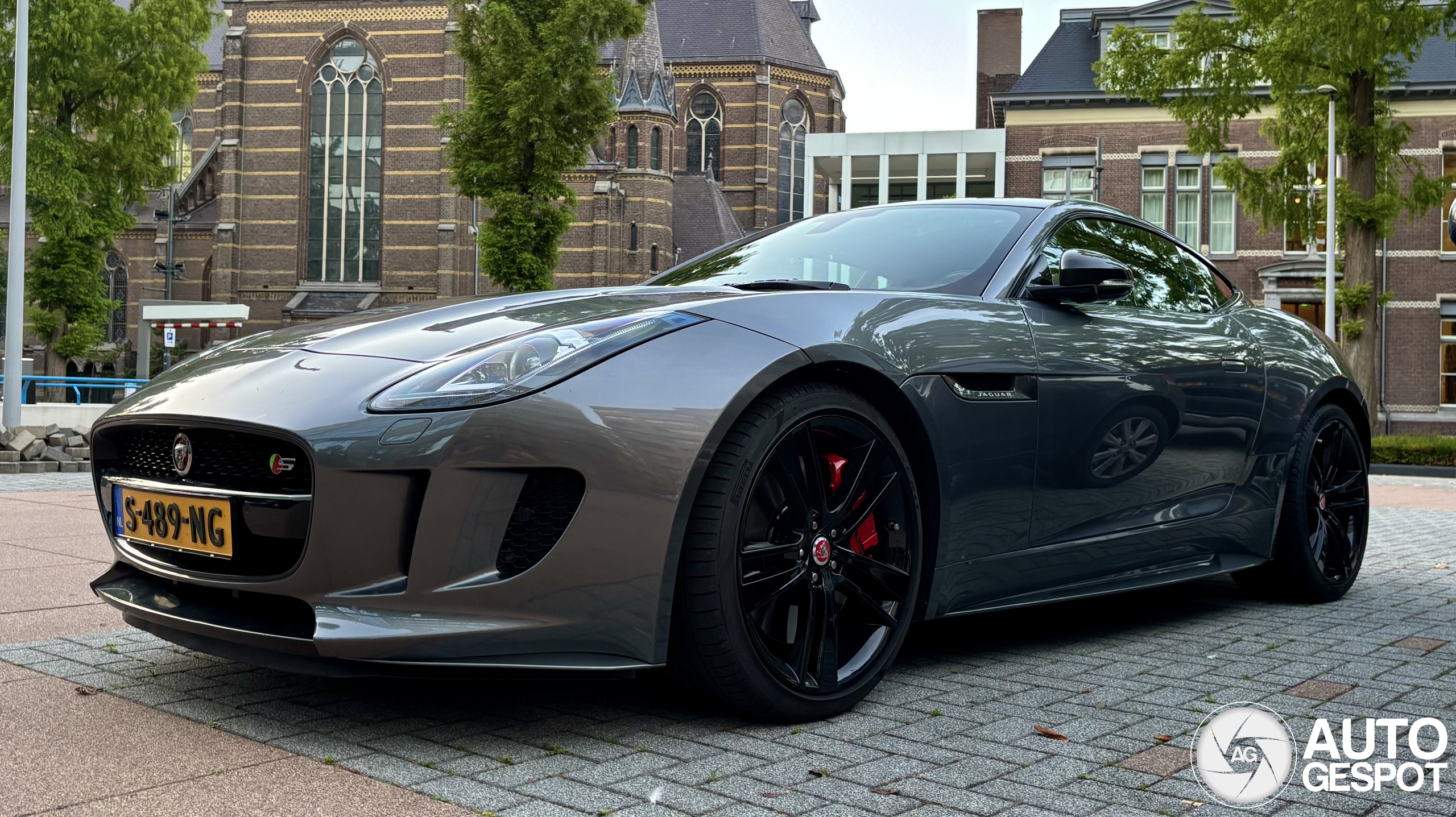 Jaguar F-TYPE S Coupé