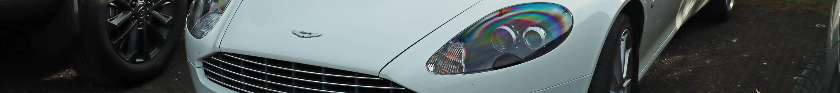 Aston Martin DB9 Volante