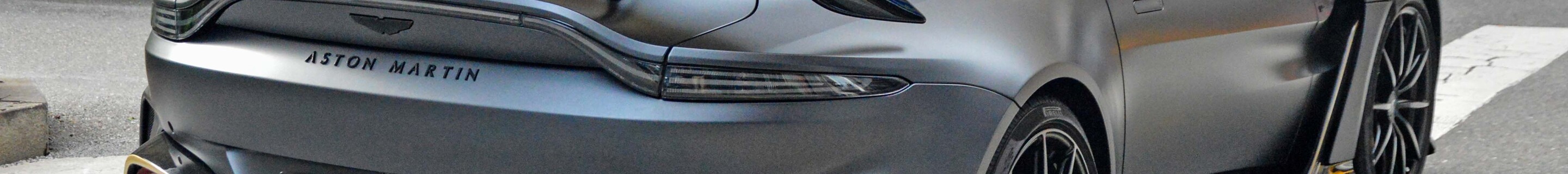 Aston Martin V12 Vantage 2023