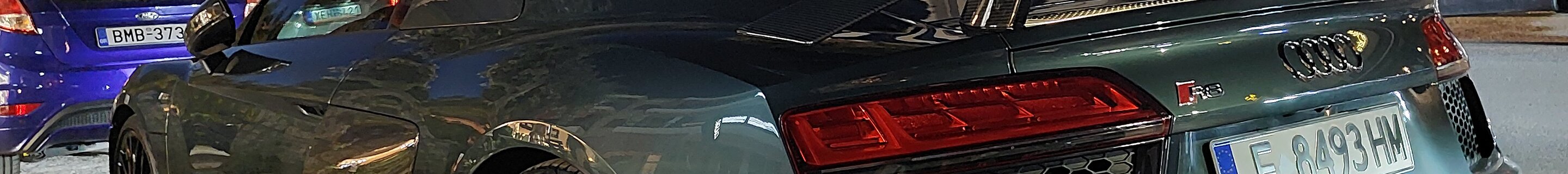 Audi R8 V10 Plus 2015