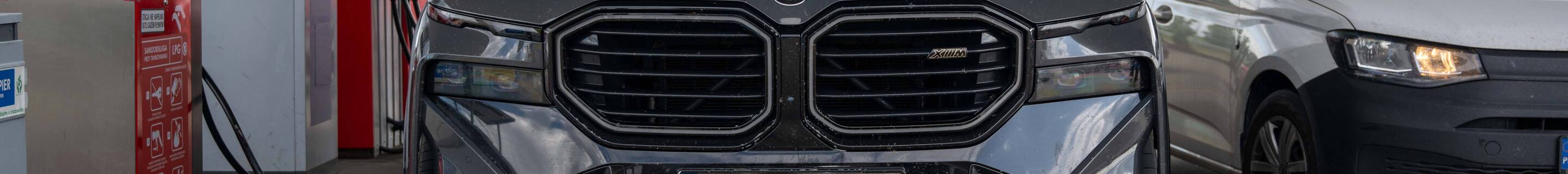 BMW XM G09