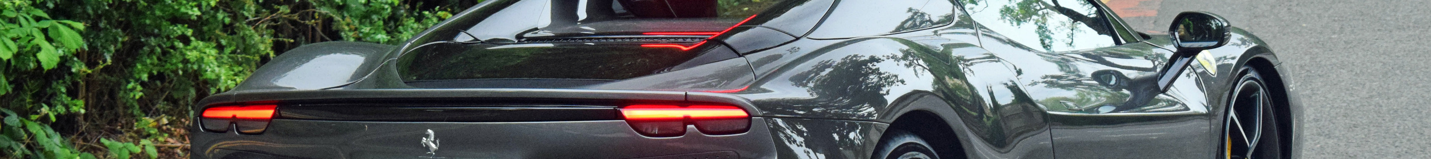 Ferrari 296 GTS