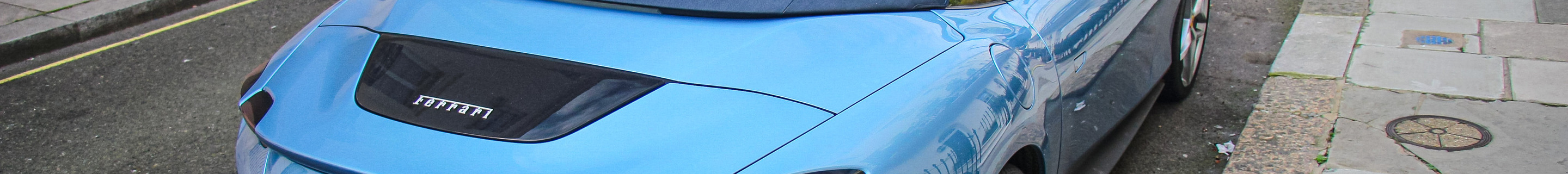 Ferrari Roma Spider
