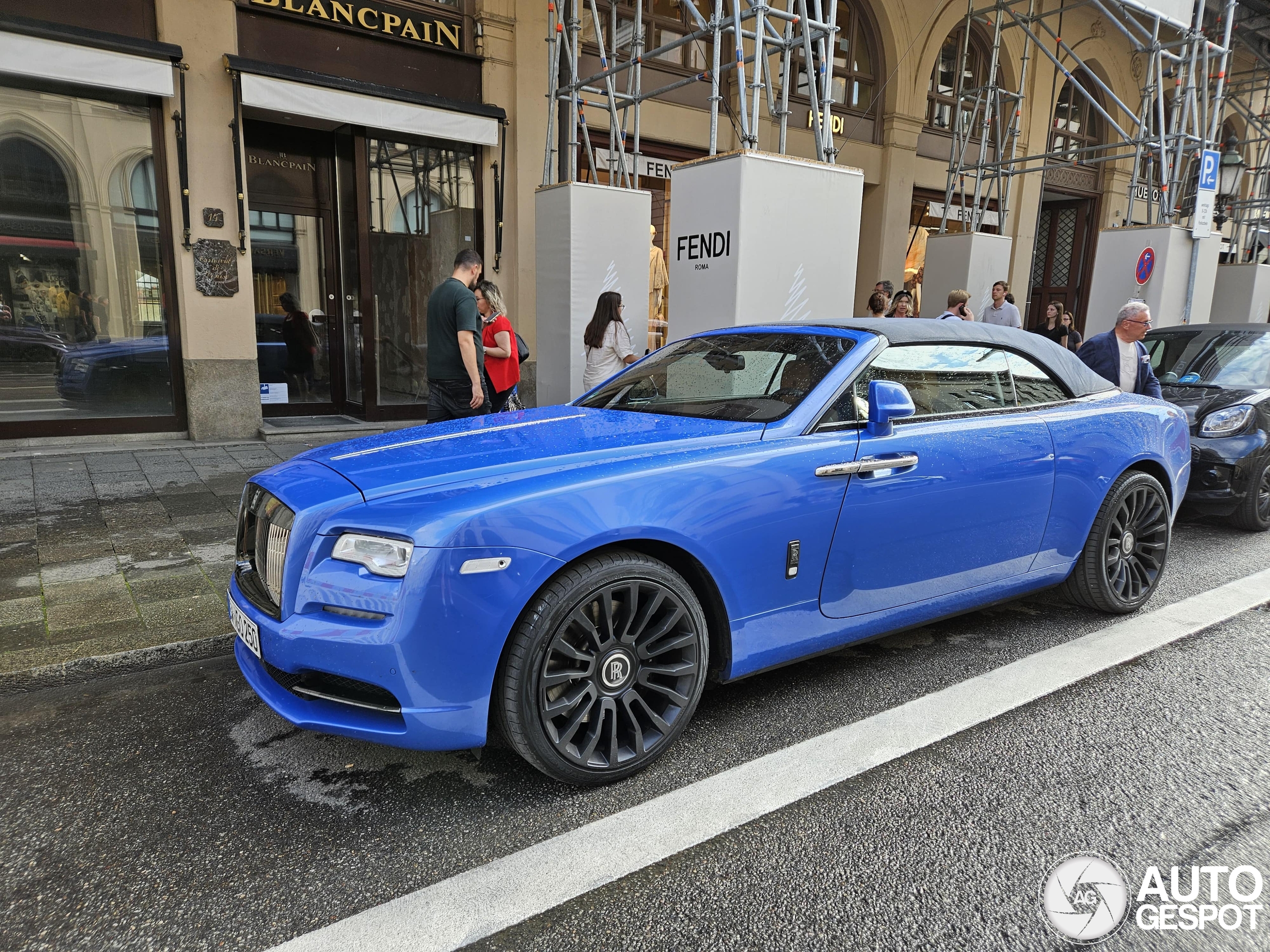 Rolls-Royce Dawn Black Badge