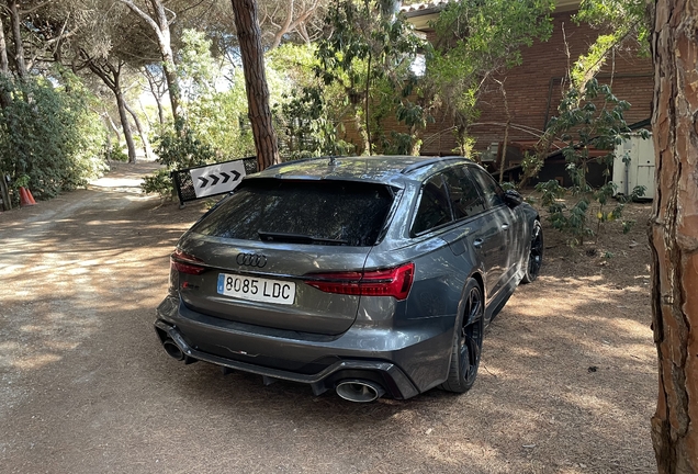 Audi RS6 Avant C8
