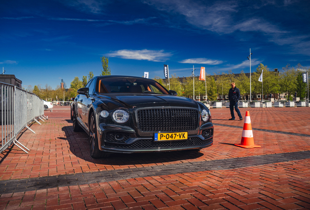 Bentley Flying Spur V8 2021