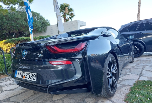BMW i8 Roadster