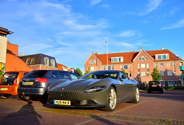 Ferrari Roma Spider