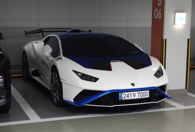 Lamborghini Huracán LP640-2 STO