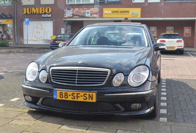 Mercedes-Benz E 55 AMG