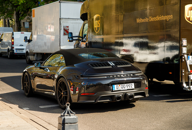 Porsche 992 Carrera 4 GTS Cabriolet MkII