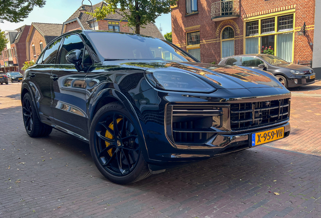 Porsche Cayenne Coupé Turbo E-Hybrid