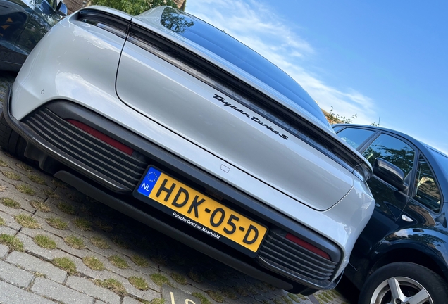 Porsche Taycan Turbo S